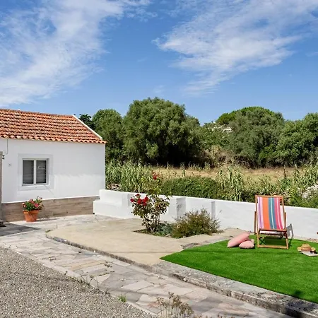 Guestready - Quaint House With Patio Guest house Sintra